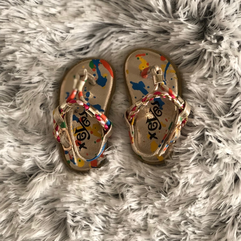 Infant paint splattered sandals - Picture 2 of 3